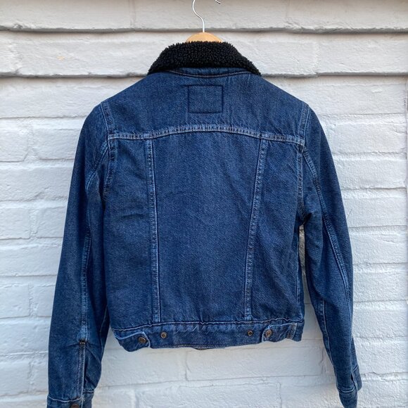Levi's Black Sherpa Lined Denim Trucker Jacket - Women's Size XS - Picture 5 of 7